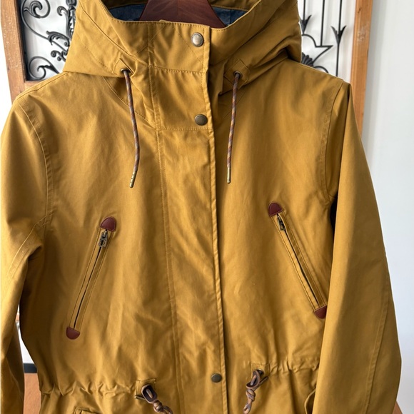 FatFace Women's Mustard Waterproof Long Jacket - Picture 7 of 15